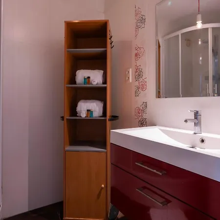 Cocon Lumineux Saint-antoine - Welkeys Apartment